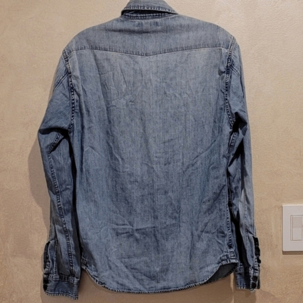 Alex Mill Denim Button-Front Western Shirt in Medium Blue - Picture 5 of 7